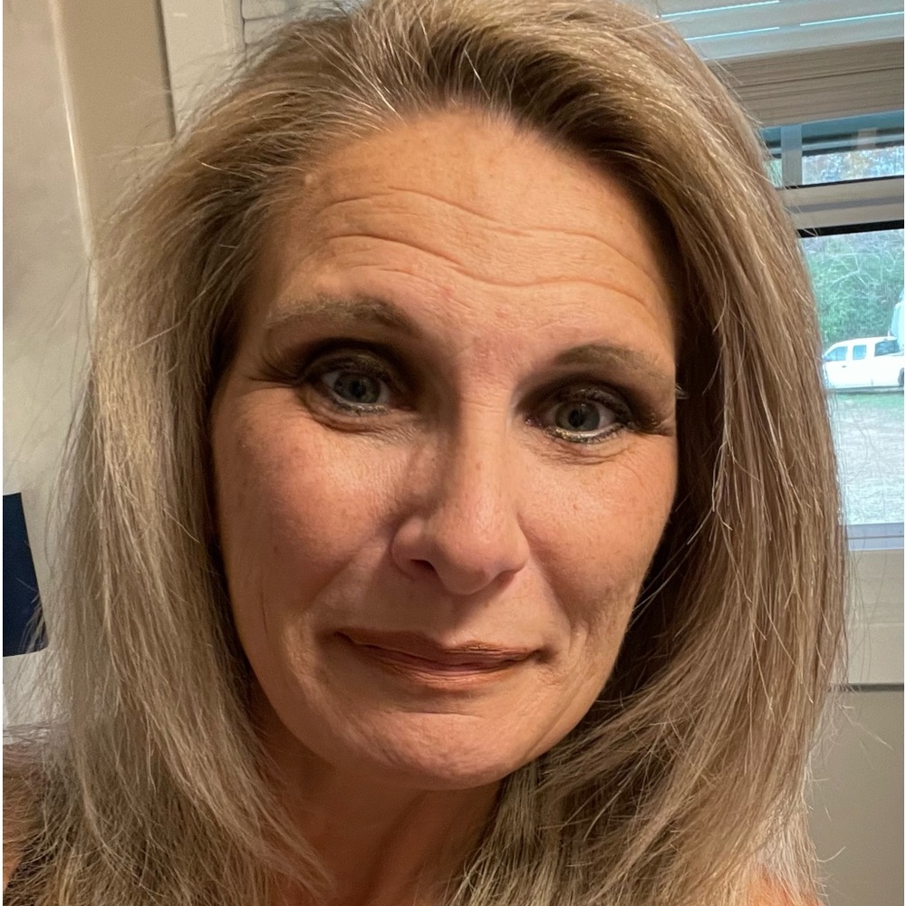 Meet your Posher, Hope